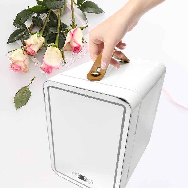 ตู้เย็นขนาดเล็ก 4 ลิตร สำหรับเ - Beauty Makeup Fridge บทวิจารณ์และราคา