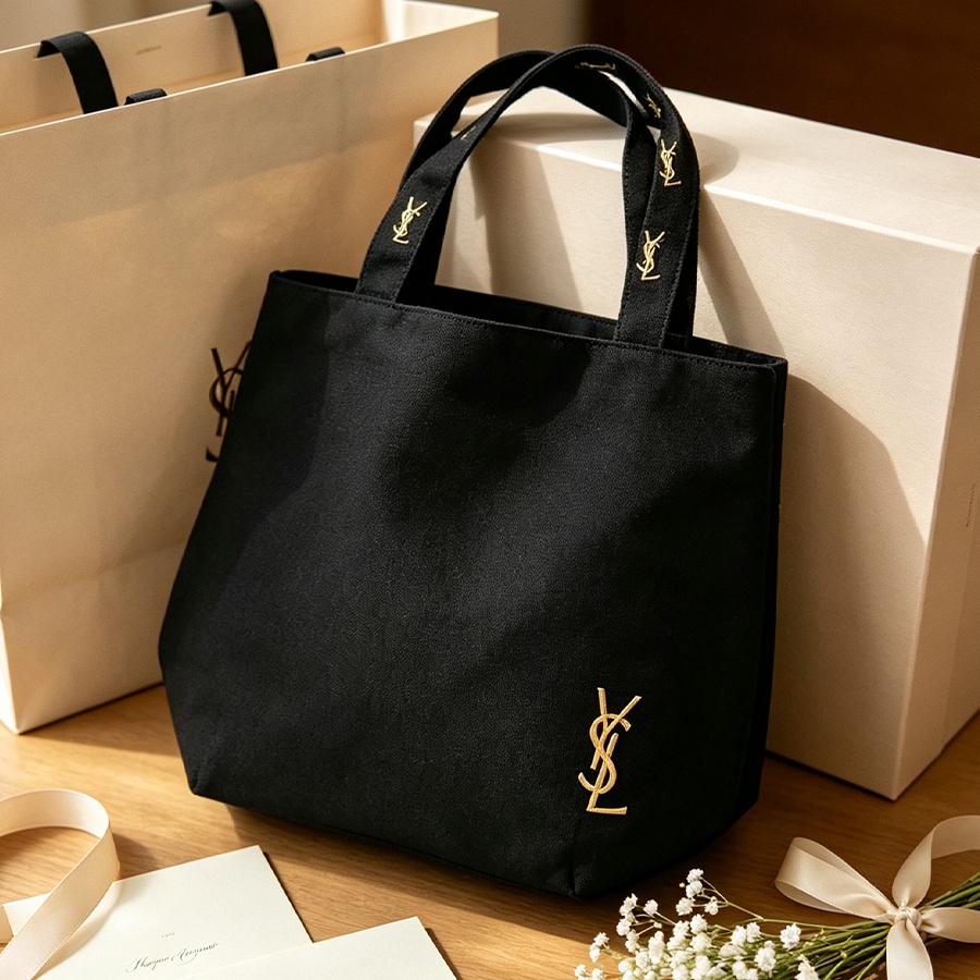 กระเป๋า YSL (Yves Saint Lauren - Ysl Beauty Makeup บทวิจารณ์และราคา